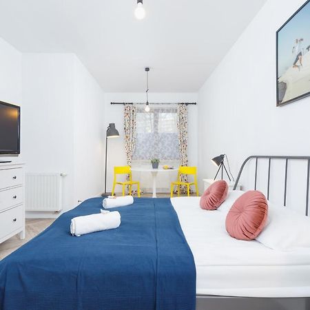 Premium Apartment Ludwinowska Krakow By Noclegi Renters Buitenkant foto