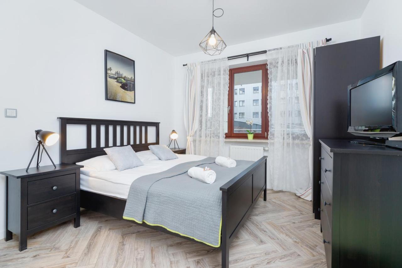 Premium Apartment Ludwinowska Krakow By Noclegi Renters Buitenkant foto