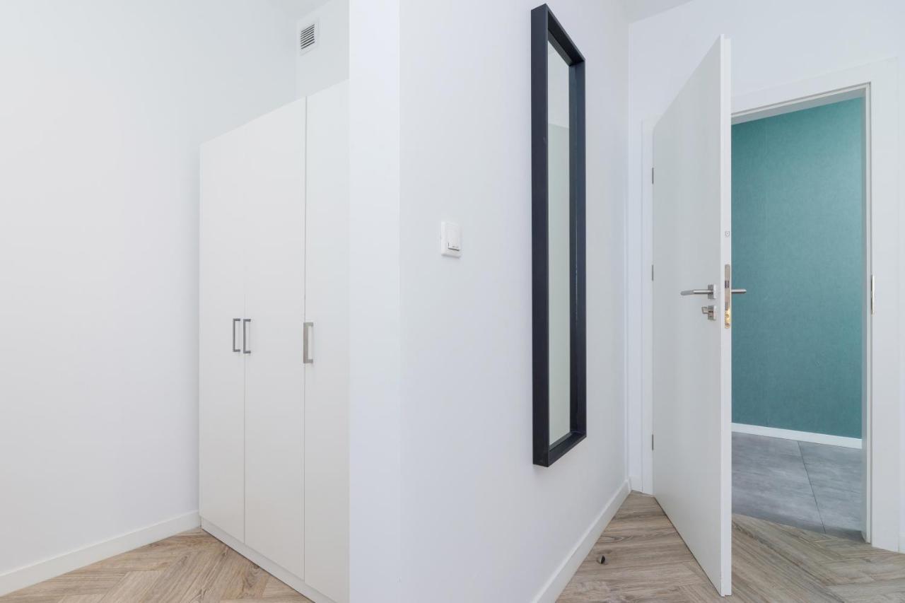 Premium Apartment Ludwinowska Krakow By Noclegi Renters Buitenkant foto
