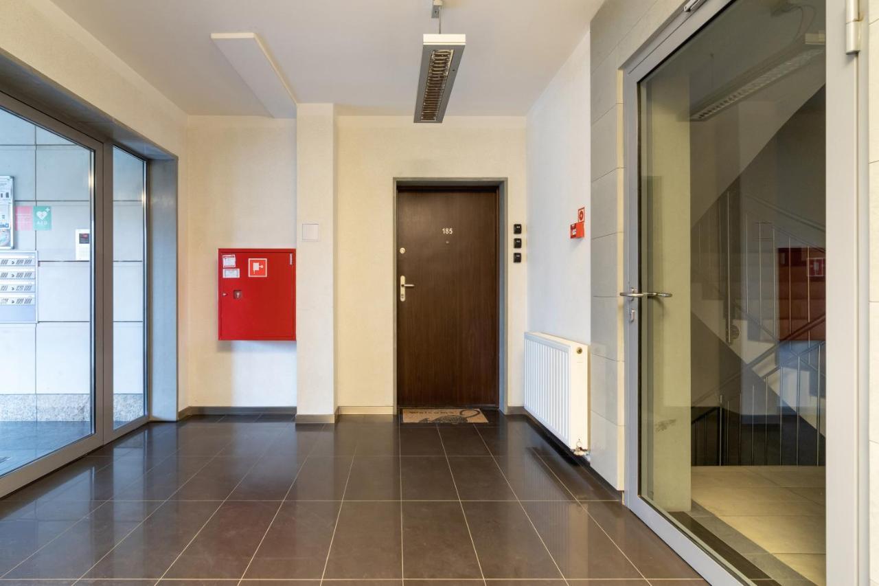 Premium Apartment Ludwinowska Krakow By Noclegi Renters Buitenkant foto