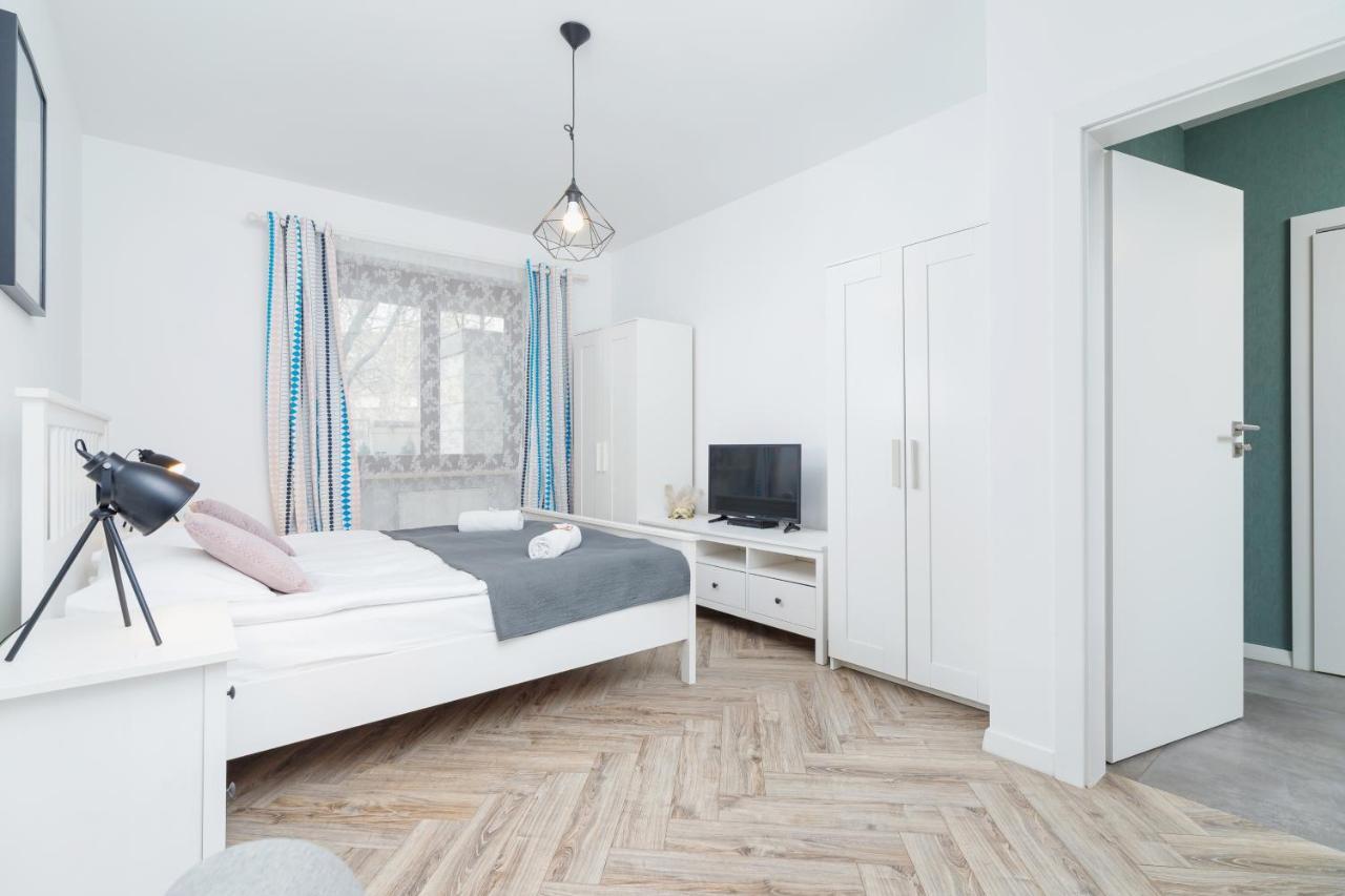 Premium Apartment Ludwinowska Krakow By Noclegi Renters Buitenkant foto