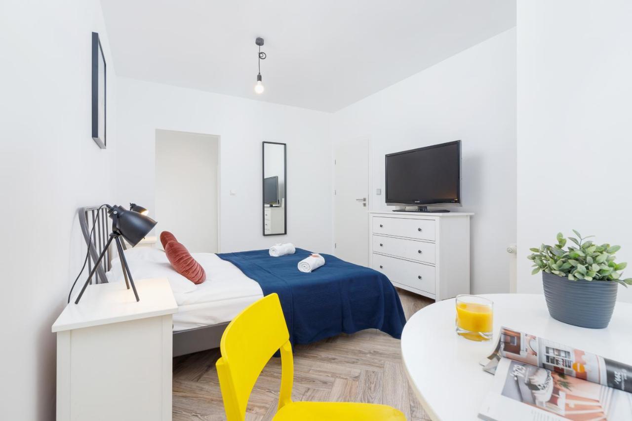 Premium Apartment Ludwinowska Krakow By Noclegi Renters Buitenkant foto