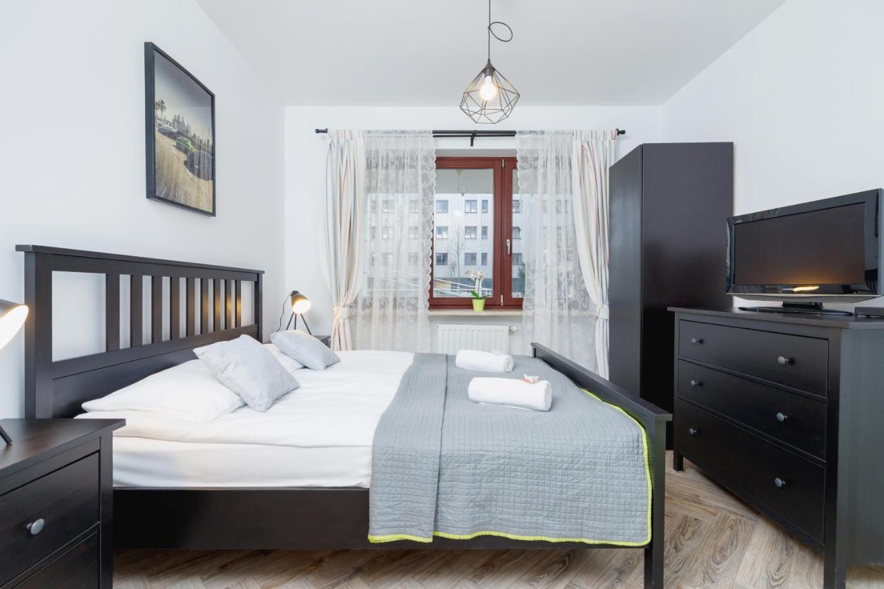 Premium Apartment Ludwinowska Krakow By Noclegi Renters Buitenkant foto
