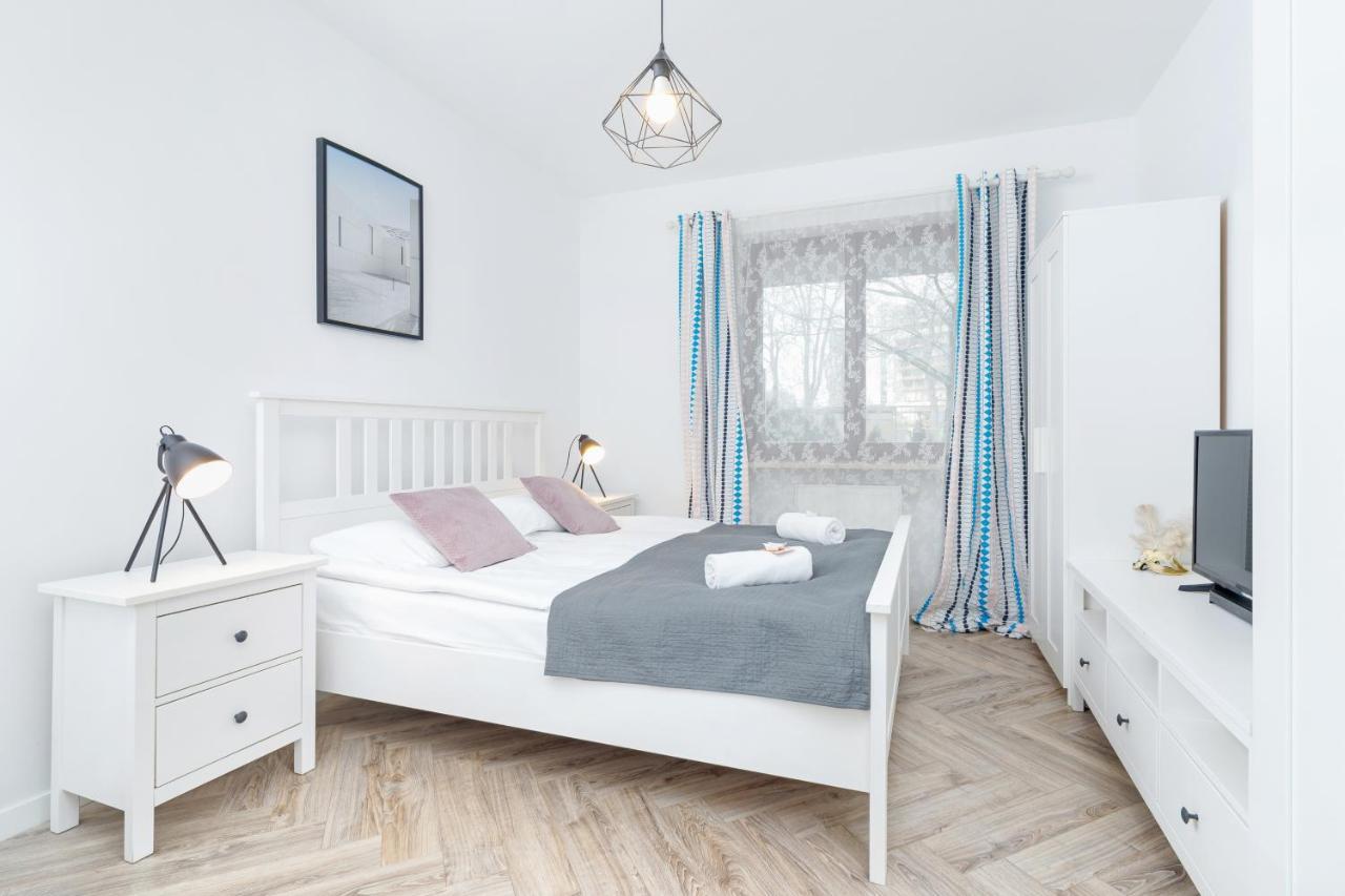 Premium Apartment Ludwinowska Krakow By Noclegi Renters Buitenkant foto